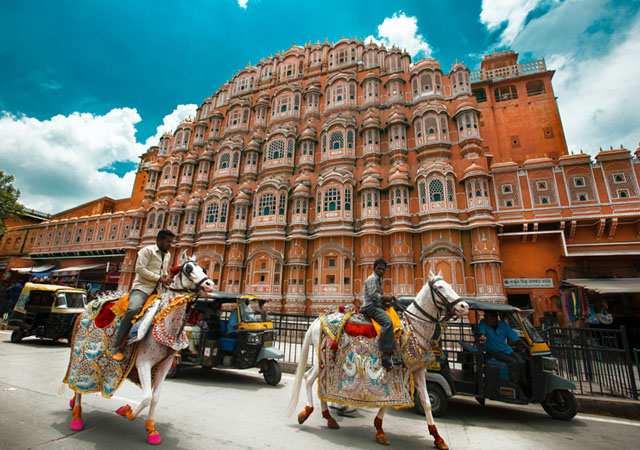 ONE DAY JAIPUR TOUR FROM DELHI BY CAR