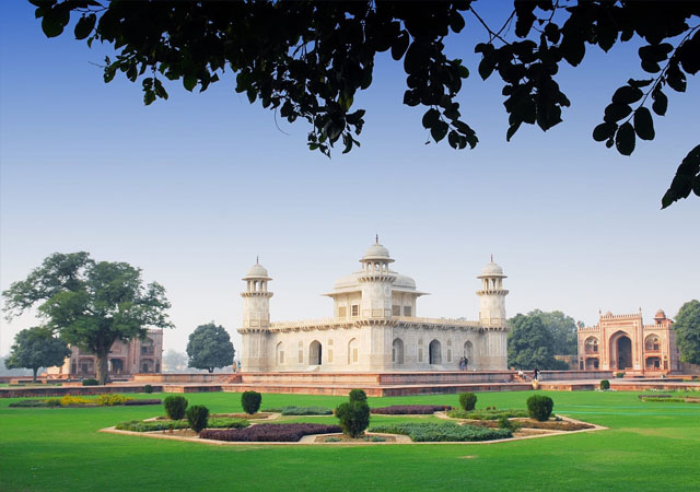 TAJ MAHAL AGRA CITY TOUR